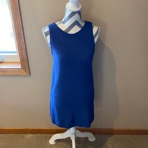 White House black market large tank tunic